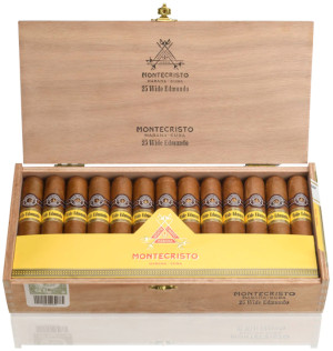 Charuto Montecristo wide edmundo Fernando de Noronha